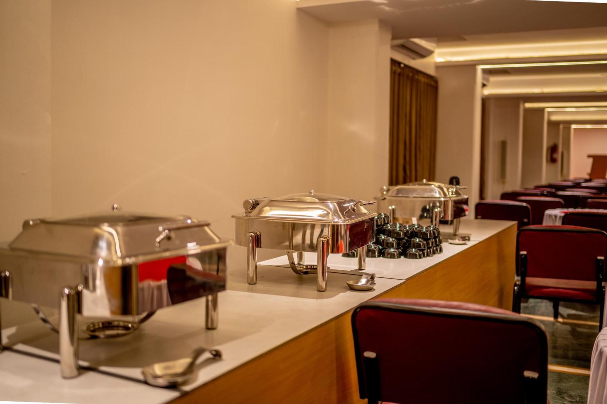 The One Hotel Nashik Exterior photo
